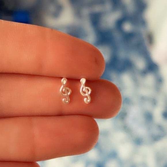 Sterling Silver Treble Clef Tiny Stud Earrings - Picture 8 of 8